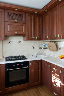 Κουζίνα 6 τ.μ. με ένα σετ