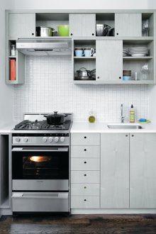 Κουζίνα 6 τ.μ. με έπιπλα