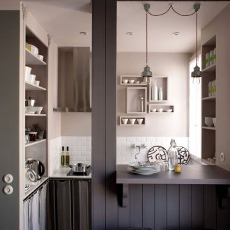 Κουζίνα 6 τ.μ. με ράφια