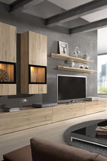 Έπιπλα βελανιδιάς