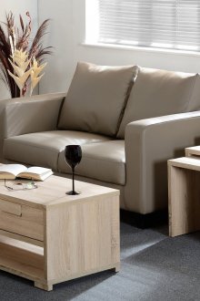 Τραπέζι σαλονιού βελανιδιάς