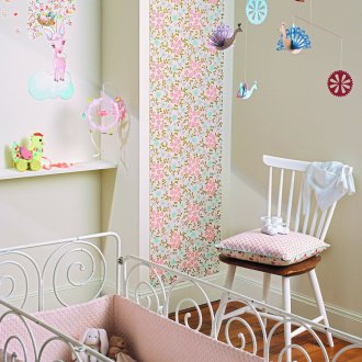 Εσωτερική διακόσμηση φυτώριο ταπετσαρία απομεινάρια