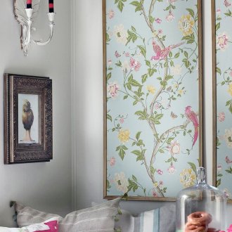 Πάνελ από τα υπολείμματα της ταπετσαρίας