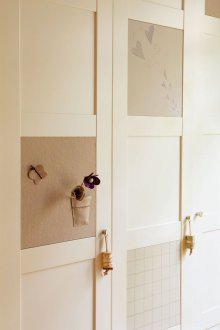 Children's room for a girl with a decorative wardrobe