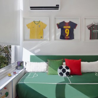 Παιδικό δωμάτιο για ένα αγόρι στο θέμα του ποδοσφαίρου