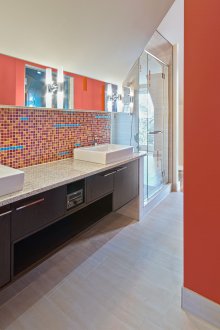 Κοραλλένιο μπάνιο