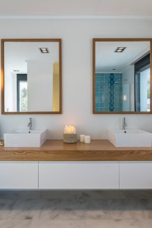 Οικολογικό καθρέφτη μπάνιου