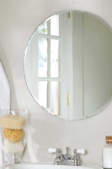 Στρογγυλό καθρέφτη μπάνιου