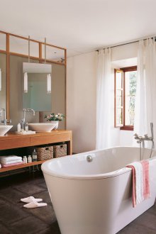 Περιστρέψτε καθρέφτη μπάνιου