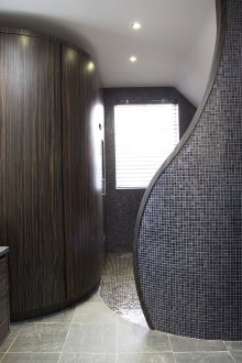 Διαχωρισμός στο συνδυασμένο μπάνιο