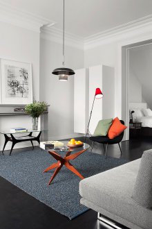 Περσάρει στην οροφή ευρύτατα