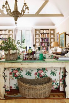 Αυτοκόλλητο φύλλο για το τραπέζι