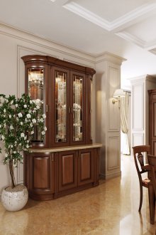 Διαφανές βιτρό παράθυρο στις πόρτες του ντουλαπιού