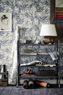 Puti na wallpaper na may pattern ng papel.