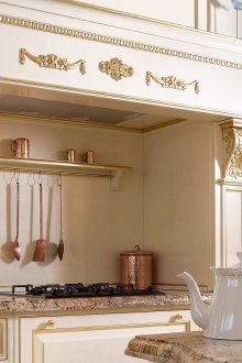 Βιτρώ παράθυρο στην κουζίνα