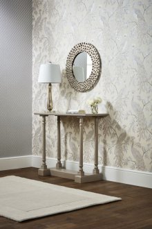 Διακόσμηση του διαδρόμου με ταπετσαρία με πουλιά