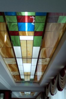 Βουρτσισμένη οροφή στο διάδρομο