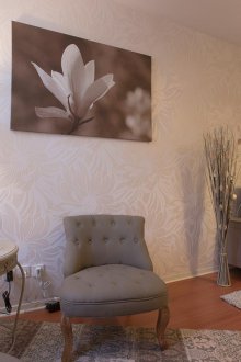 Διακόσμηση διαμερίσματος ενός δωματίου και διακόσμηση ταπετσαρίας