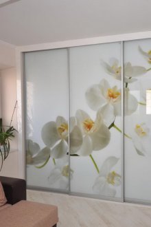 Συρόμενη ντουλάπα με εκτύπωση φωτογραφιών