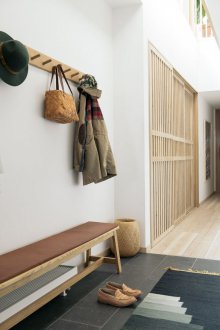 Συρόμενη ντουλάπα από τον ορεινό όγκο