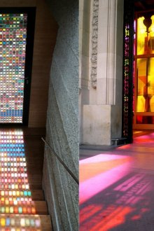 Εισαγωγή βιτρό παράθυρα στο εσωτερικό