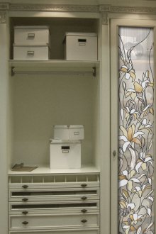 Πόρτες υαλοπετασμάτων από βιτρό