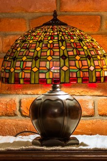 Λάμπα από ύαλο από γυαλί στο εσωτερικό