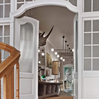 Γυάλινη εσωτερική αψίδα