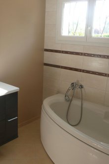 Γωνιακό μπάνιο μικρό