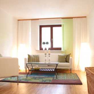 Εσωτερικό διαμέρισμα στούντιο με έπιπλα