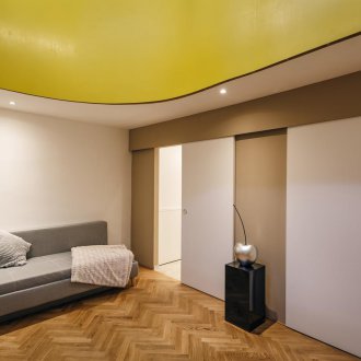 Εσωτερικό διαμέρισμα στούντιο με χωρίσματα