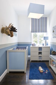 Στενό νηπιαγωγείο για μωρό