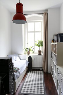 Στενό νηπιαγωγείο για έφηβο