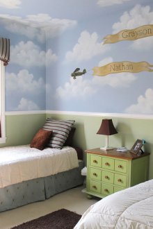 Στενό φυτώριο με ζωγραφική