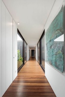 Εσωτερικό ενός μεγάλου διαδρόμου