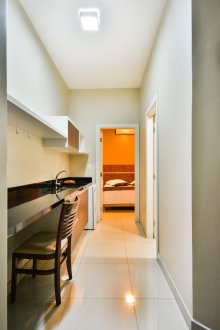 Εσωτερικός διάδρομος στο διαμέρισμα