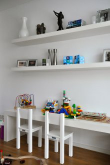 Εσωτερικό του παιδικού χώρου σε ένα διαμέρισμα στούντιο