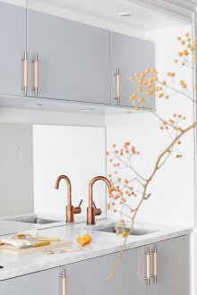 Μικρός σχεδιασμός μπλε κουζίνας