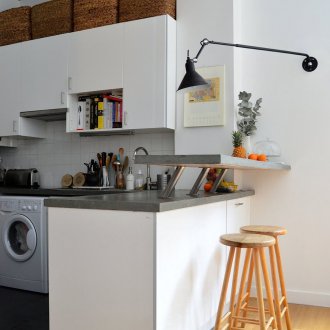 Σχεδιάστε μια μικρή κουζίνα με μπαρ για πρωινό