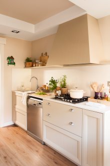 Σχεδιασμός μικρής κουζίνας με κουκούλα