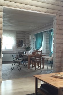 Ο σχεδιασμός του καθιστικού και της τραπεζαρίας στην εξοχική κατοικία