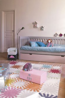 Νηπιαγωγείο για τρία κορίτσια