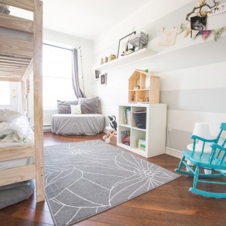 Νηπιαγωγείο για τρεις ριγέ