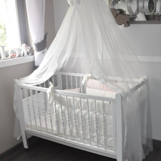 Λευκό ντεκόρ παχνιών