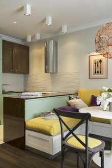 Κουζίνα 9 τ.μ. με καναπέ