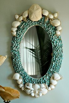 Οβάλ καθρέφτης με διακόσμηση κελύφους