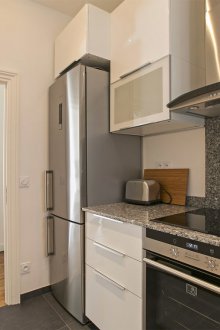 Κουζίνα 9 τ.μ. στο διαμέρισμα