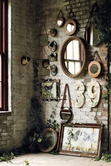 Ξύλινα και άλλα πλαίσια για καθρέφτες