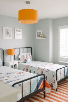 Kinderkamer voor twee jongens met accenten