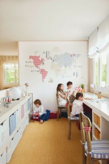 Σχέδιο odnushki με ένα νηπιαγωγείο και ένα χώρο εργασίας